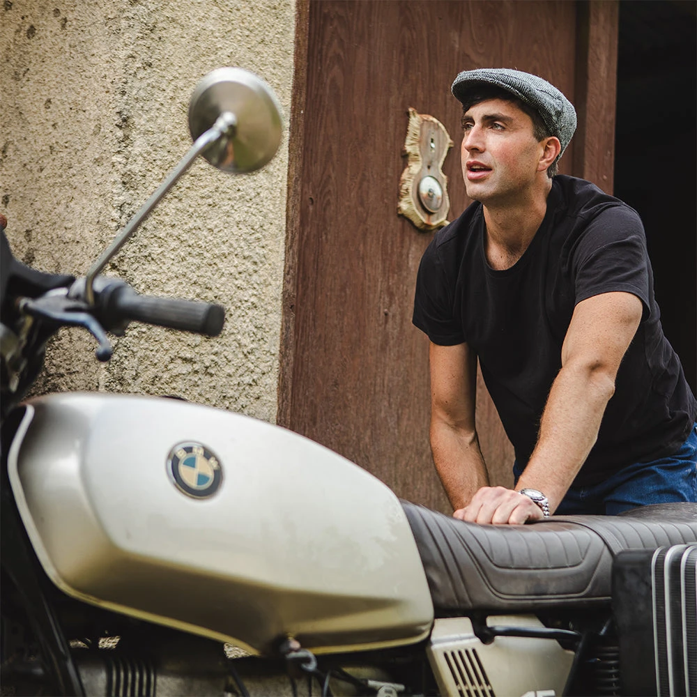 Jaxon & James Harris Tweed Herringbone Kinloch Flat Cap - Black-Grey - Image 7