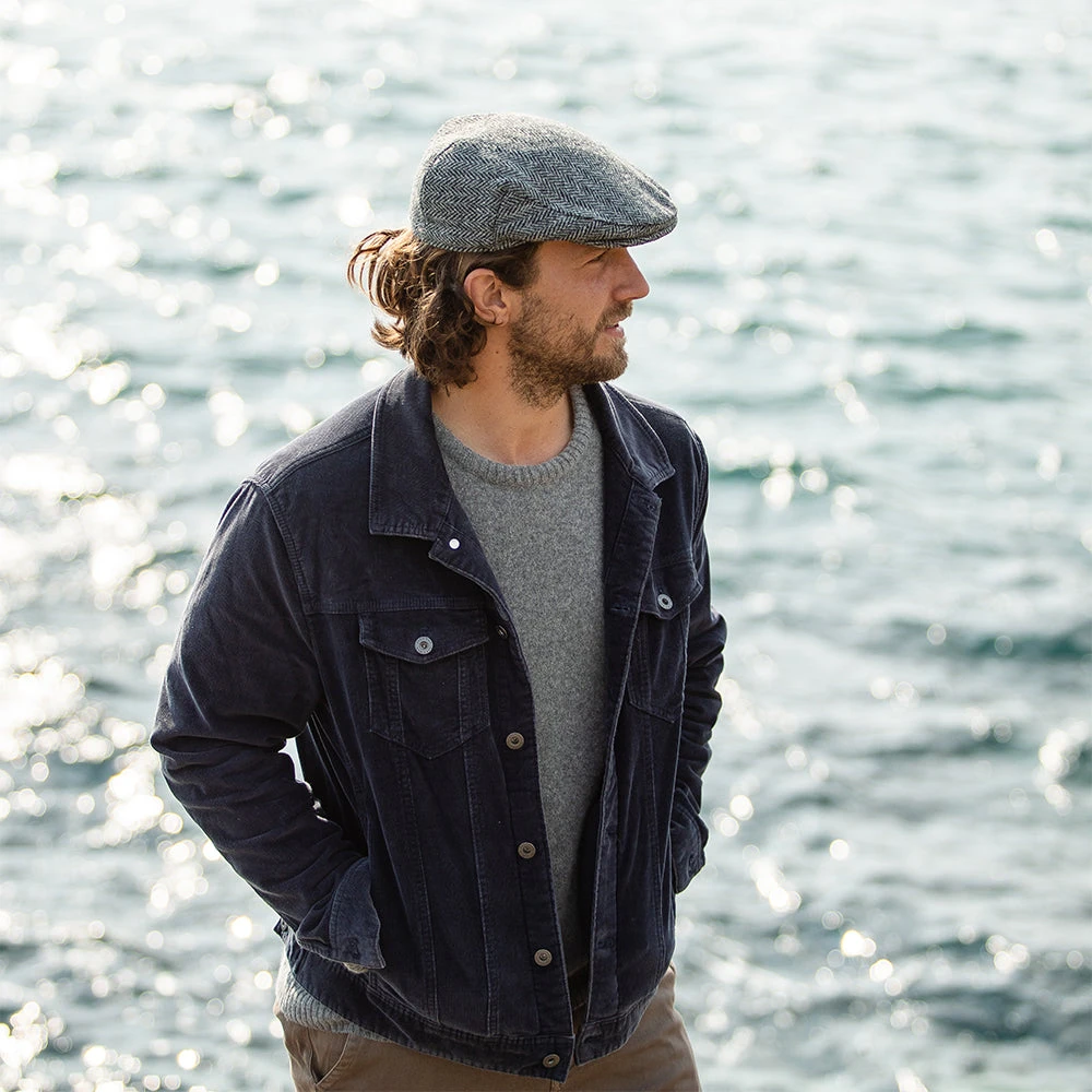 Jaxon & James Harris Tweed Herringbone Kinloch Flat Cap - Black-Grey - Image 8