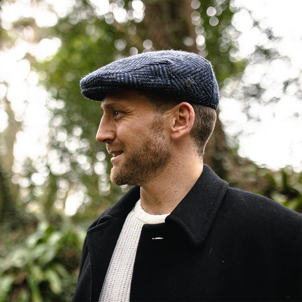 Jaxon & James Heavyweight Donegal Tweed Herringbone Dunmore Flat Cap - Navy-Black - Image 4