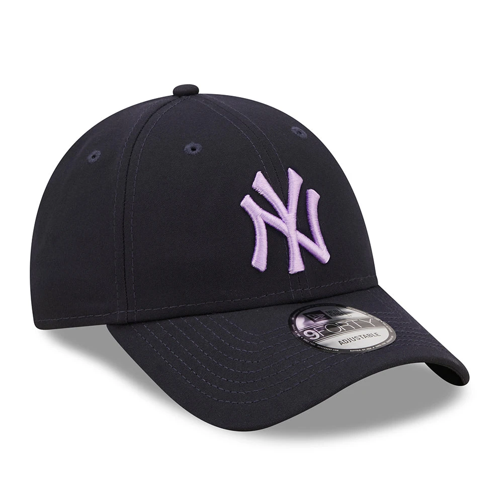 New Era 9FORTY New York Yankees Baseball Cap - MLB Repreve - Navy-Purple - Image 3