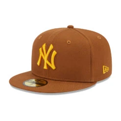 New Era 59FIFTY New York Yankees Baseball Cap - MLB League Essential - Toffee-Yellow
