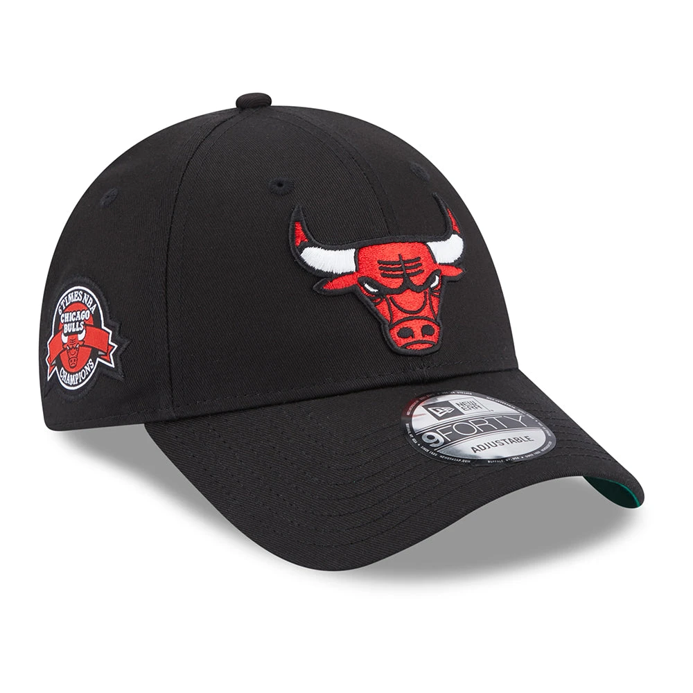New Era 9FORTY Chicago Bulls Baseball Cap - NBA Team Side Patch - Black - Image 3