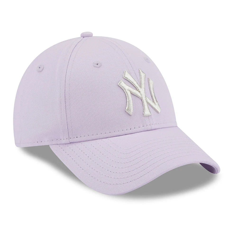 New Era Womens 9FORTY New York Yankees Baseball Cap - MLB Metallic Logo - Lavender-Silver - Image 3
