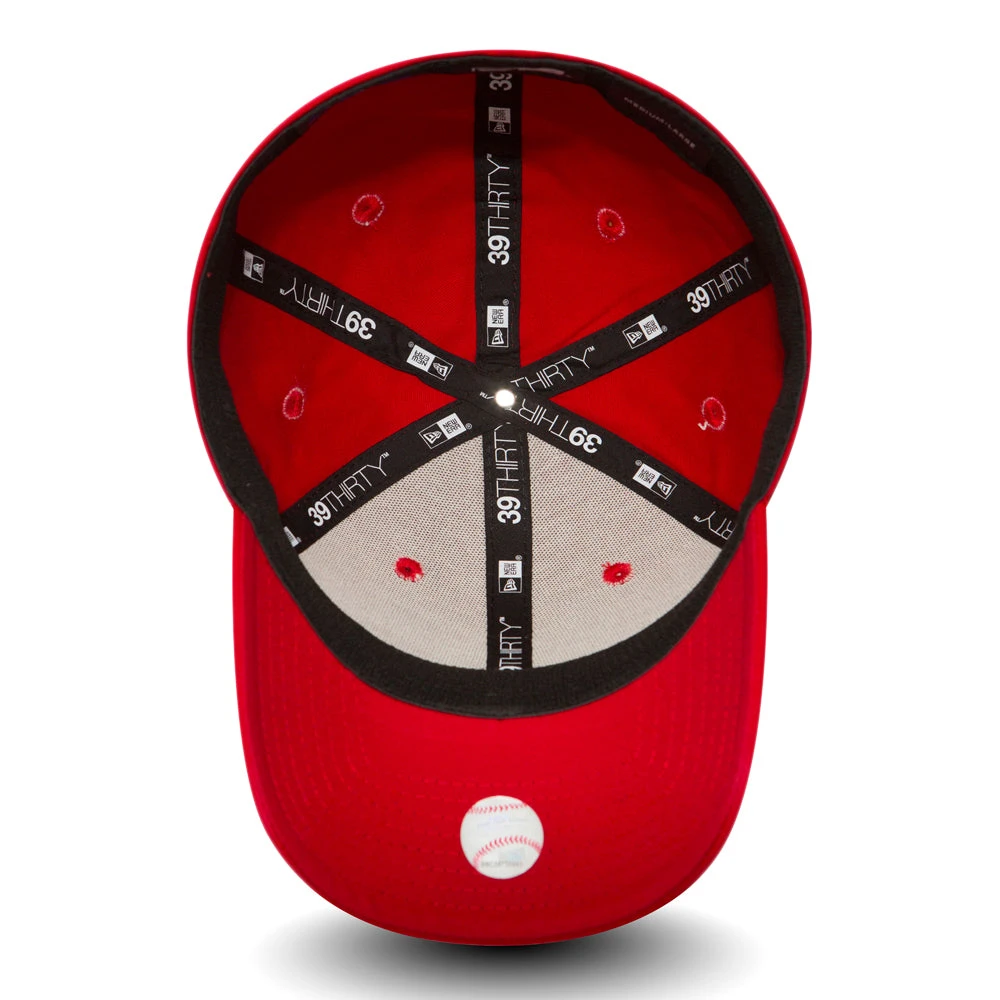 New Era 39THIRTY New York Yankees Baseball Cap - MLB League Essential - Red - Image 4